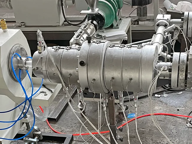 Extrusion Die Head