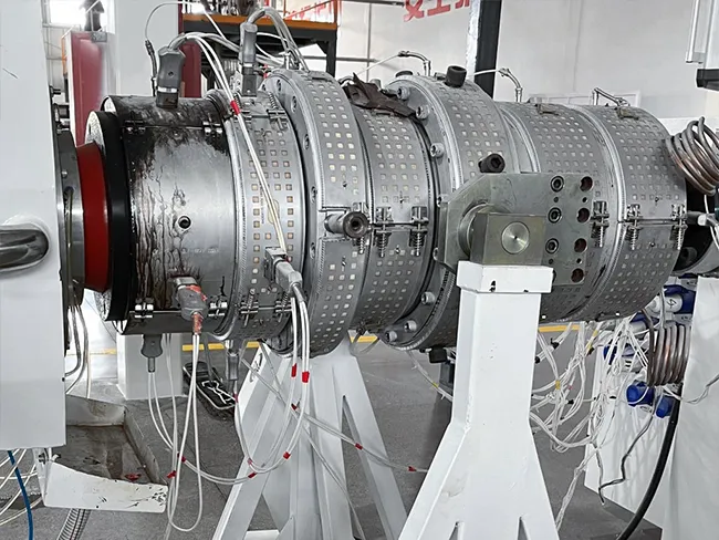 Extrusion Die Head