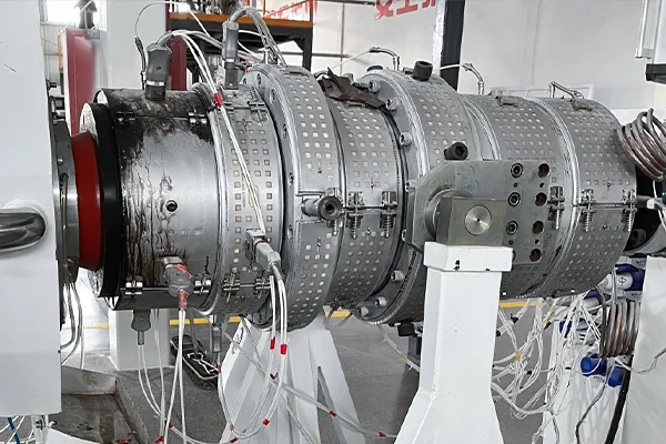 Extrusion Die Head