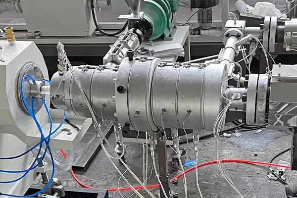 Extrusion Die Head